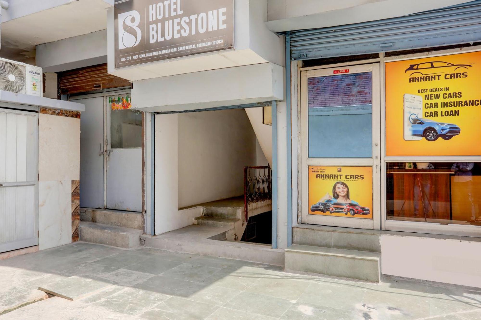 Super Hotel Live View Indraprastha Exterior photo