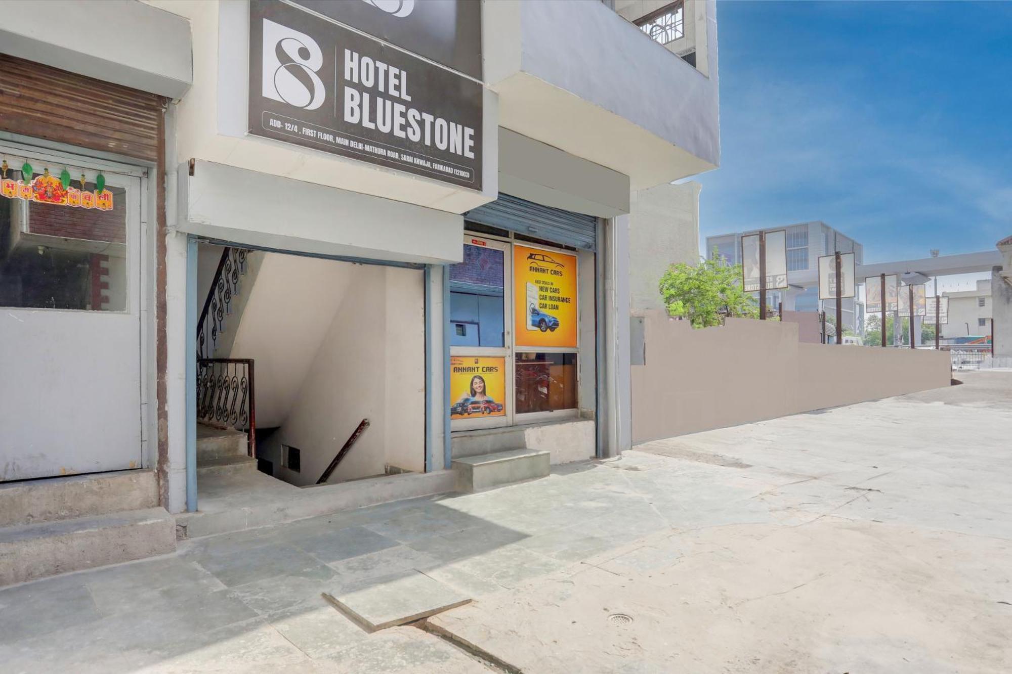 Super Hotel Live View Indraprastha Exterior photo