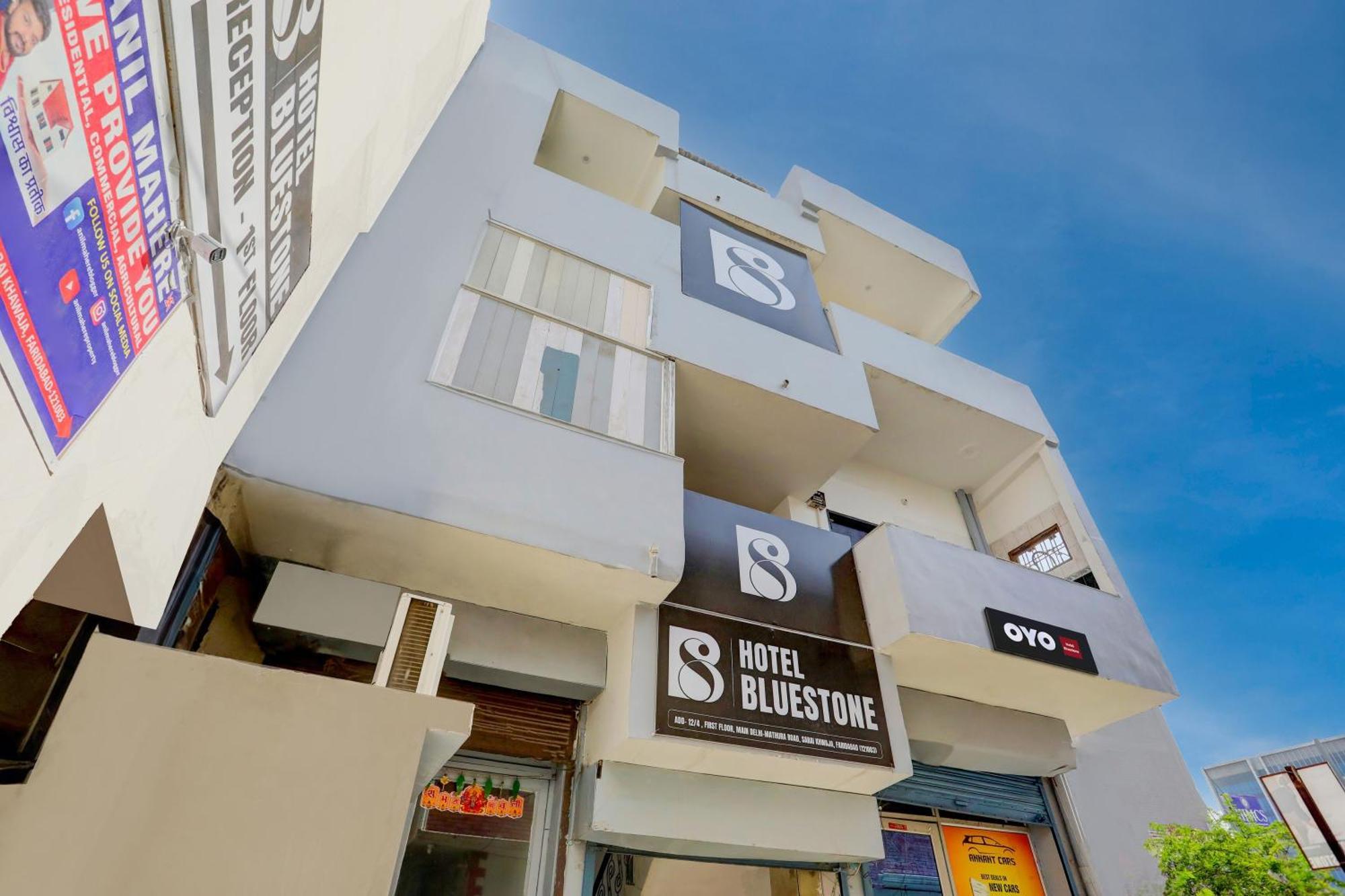 Super Hotel Live View Indraprastha Exterior photo