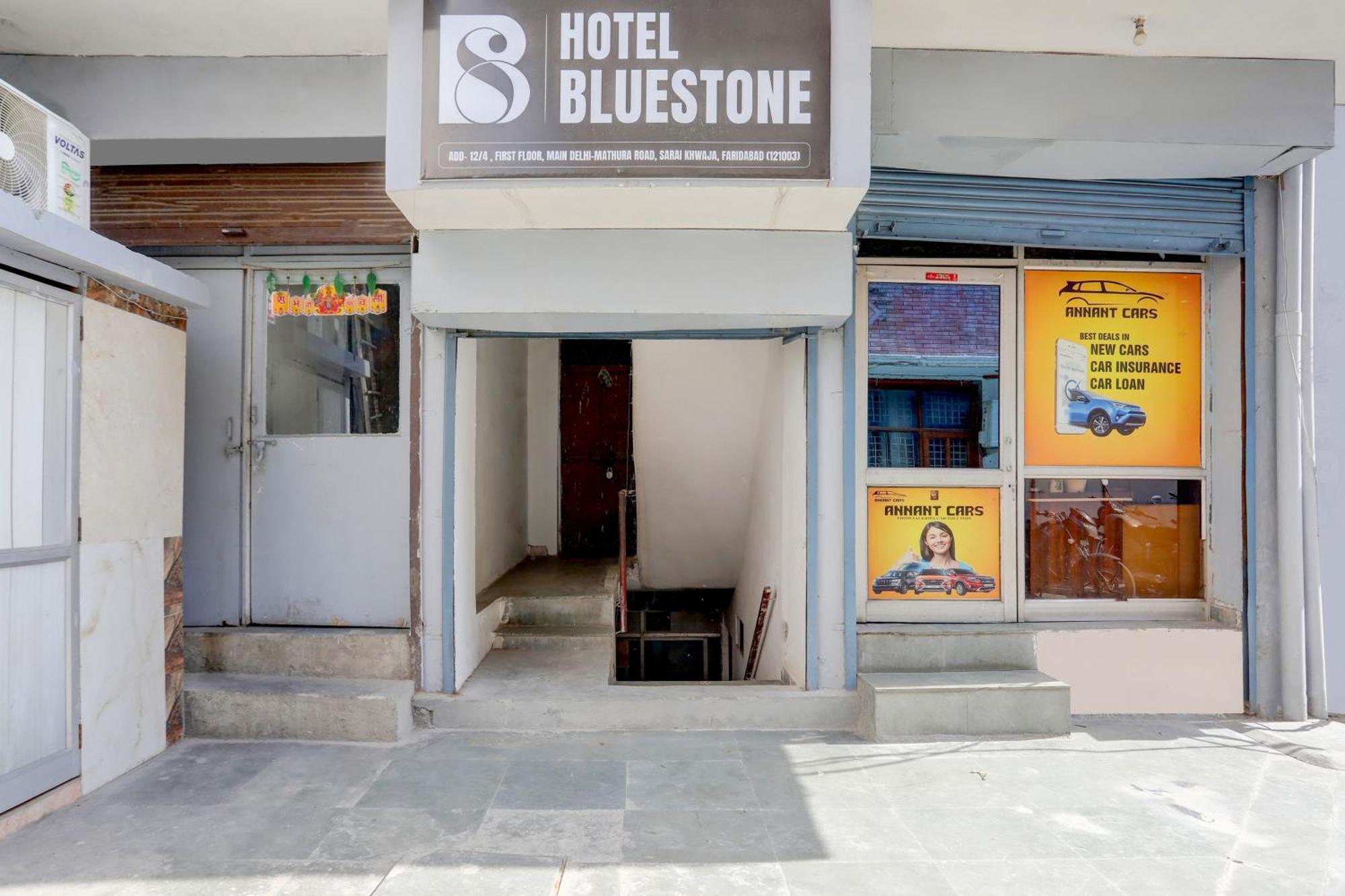 Super Hotel Live View Indraprastha Exterior photo